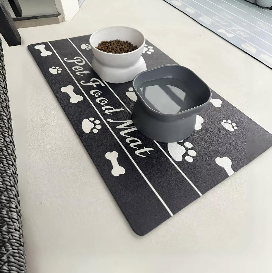 Waterproof Pet Food Mat - Non - Slip  Easy To Clean Food Mat For Dogs & Cats